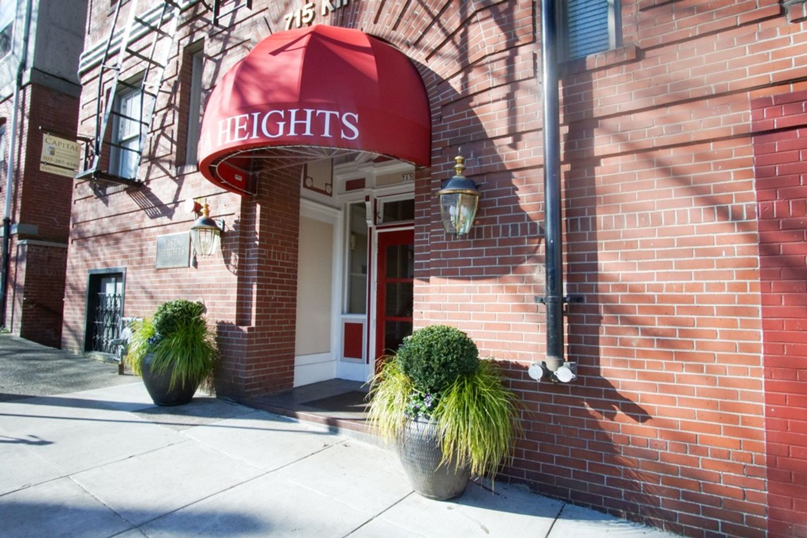 Portland Apartment: 715 SW King Ave #22