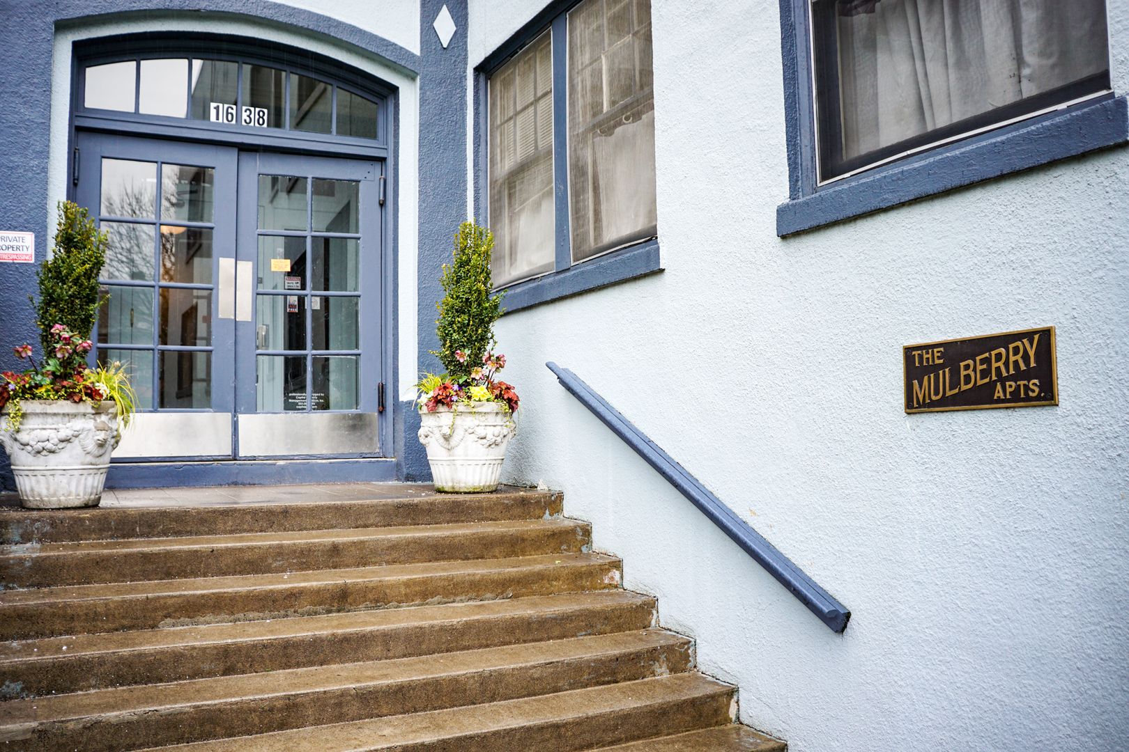 Portland Apartment: 1638 SE 12th Ave. #106