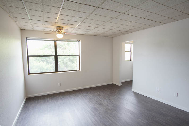 Portland Apartment: 1715 NW Marshall St #207