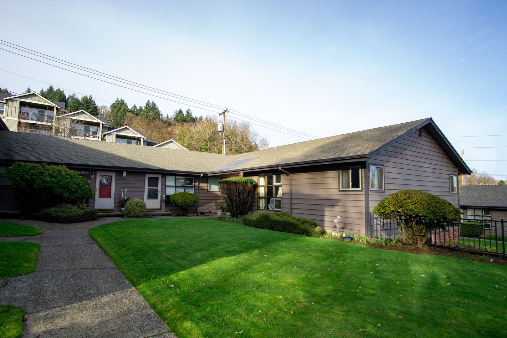 Portland Apartment: 3717 S Corbett Ave #20