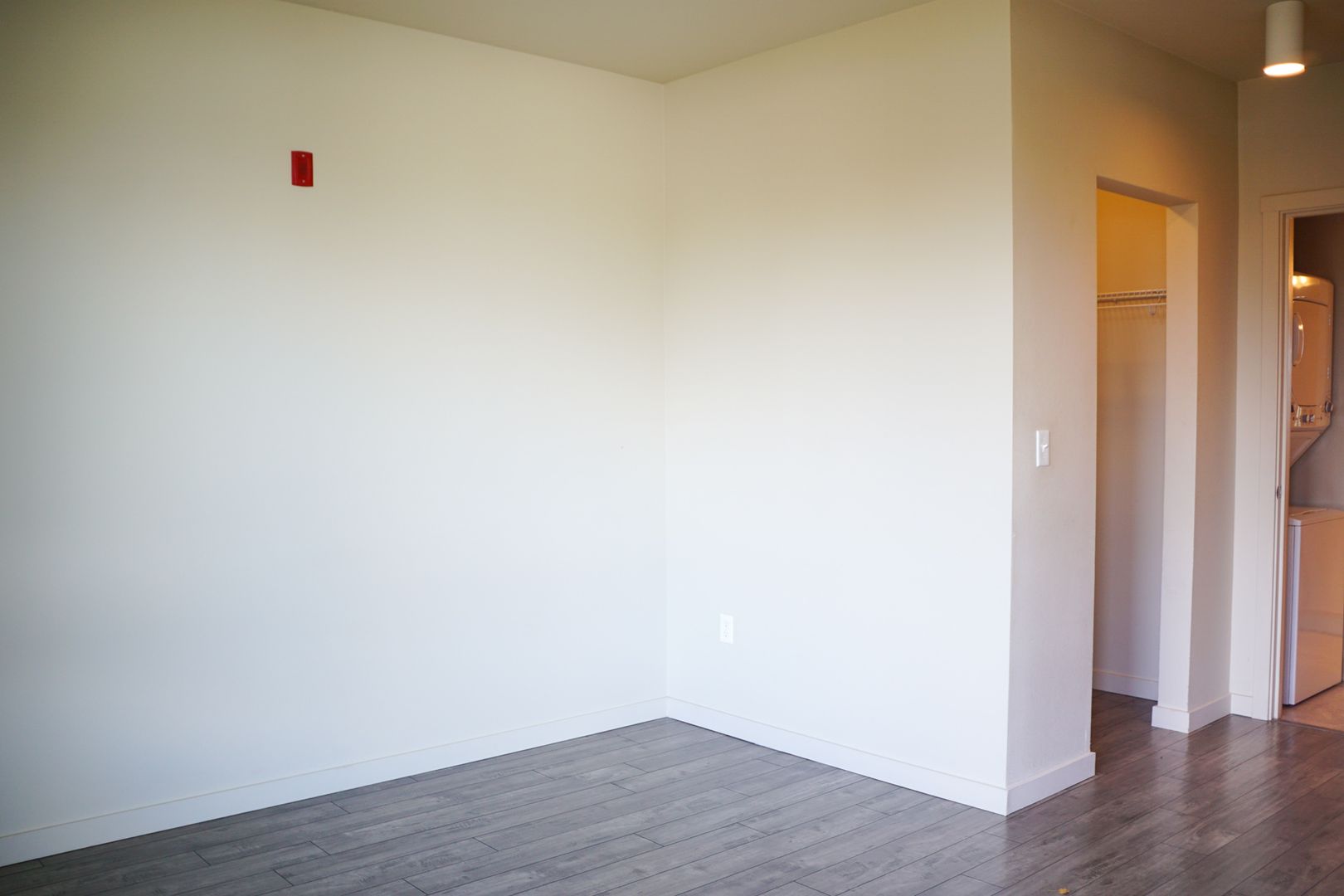 5826 N. Interstate Ave 407, Portland, OR 97217