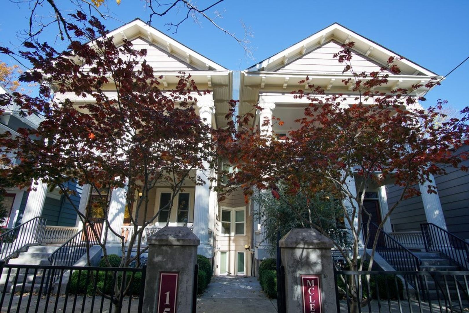 Portland Apartment: 1513 SE Morrison St #5