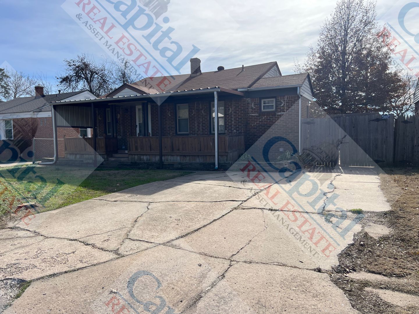 Midwest City House: 530 E. Boeing Dr.