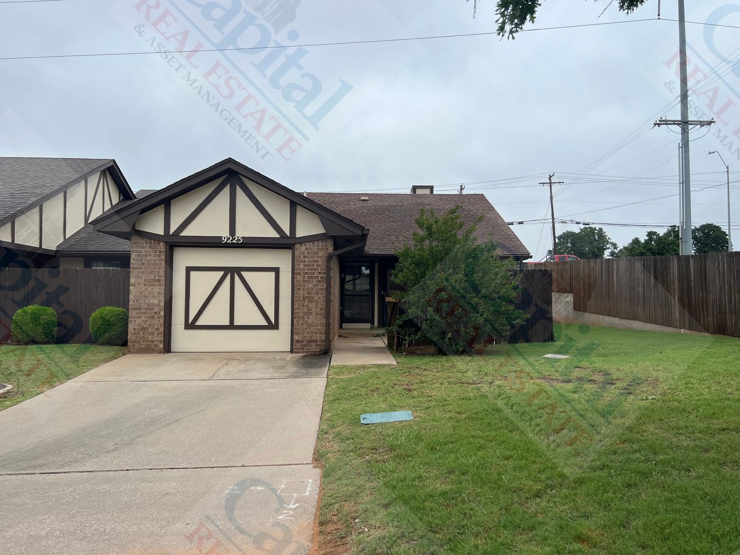 Midwest City House: 9225 Stonegate