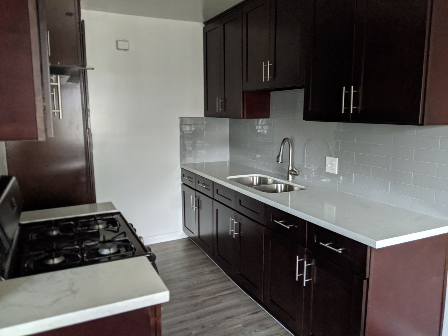 Long Beach Apartment: 761-799 E 46th St.