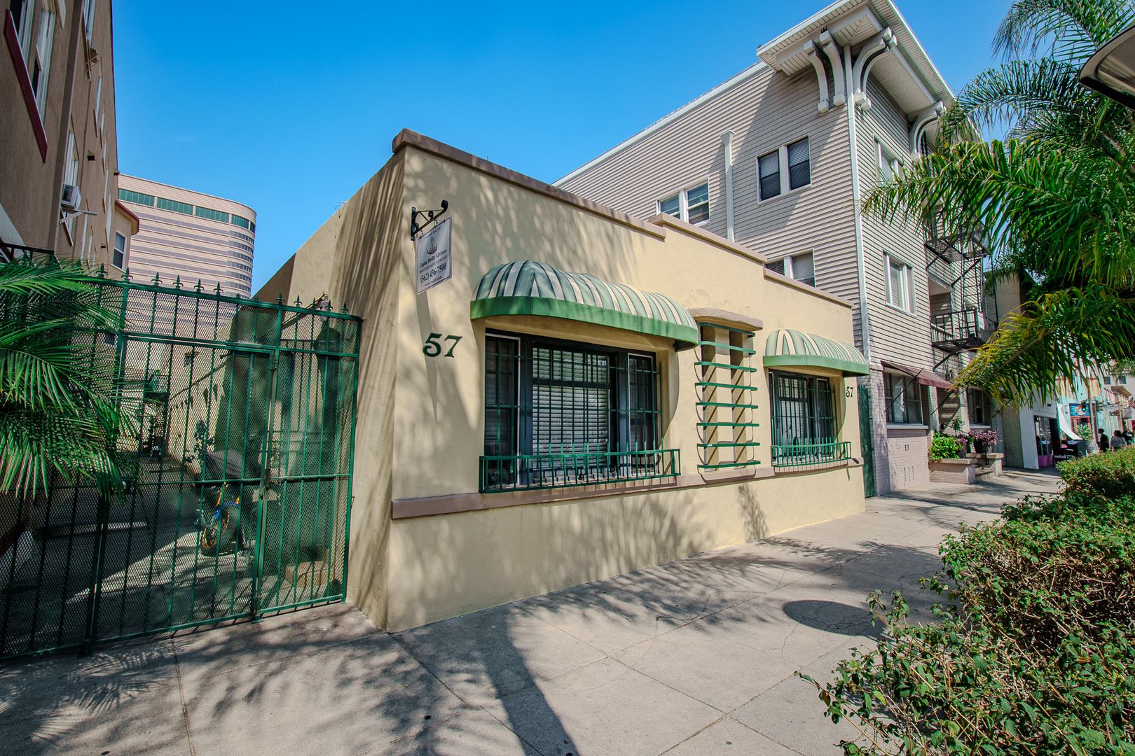 Long Beach Apartment: 57 Linden Ave