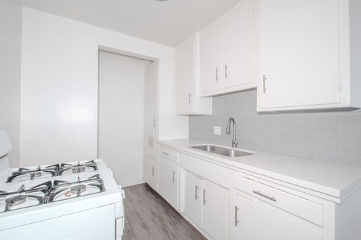 1135 E. 4th Street #2, Long Beach, CA 90802