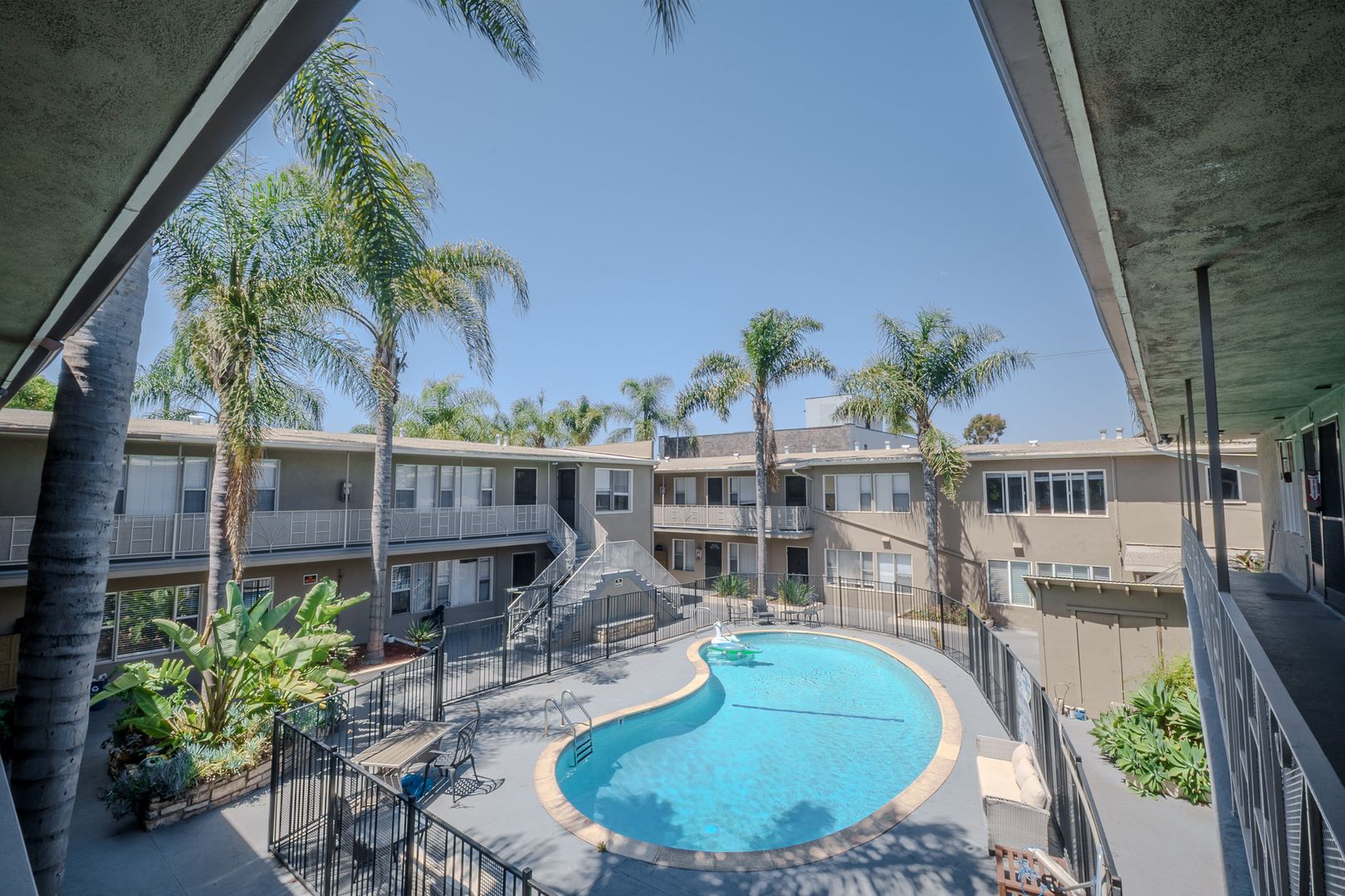 Long Beach Apartment: 1445-1501 E. 4th St.