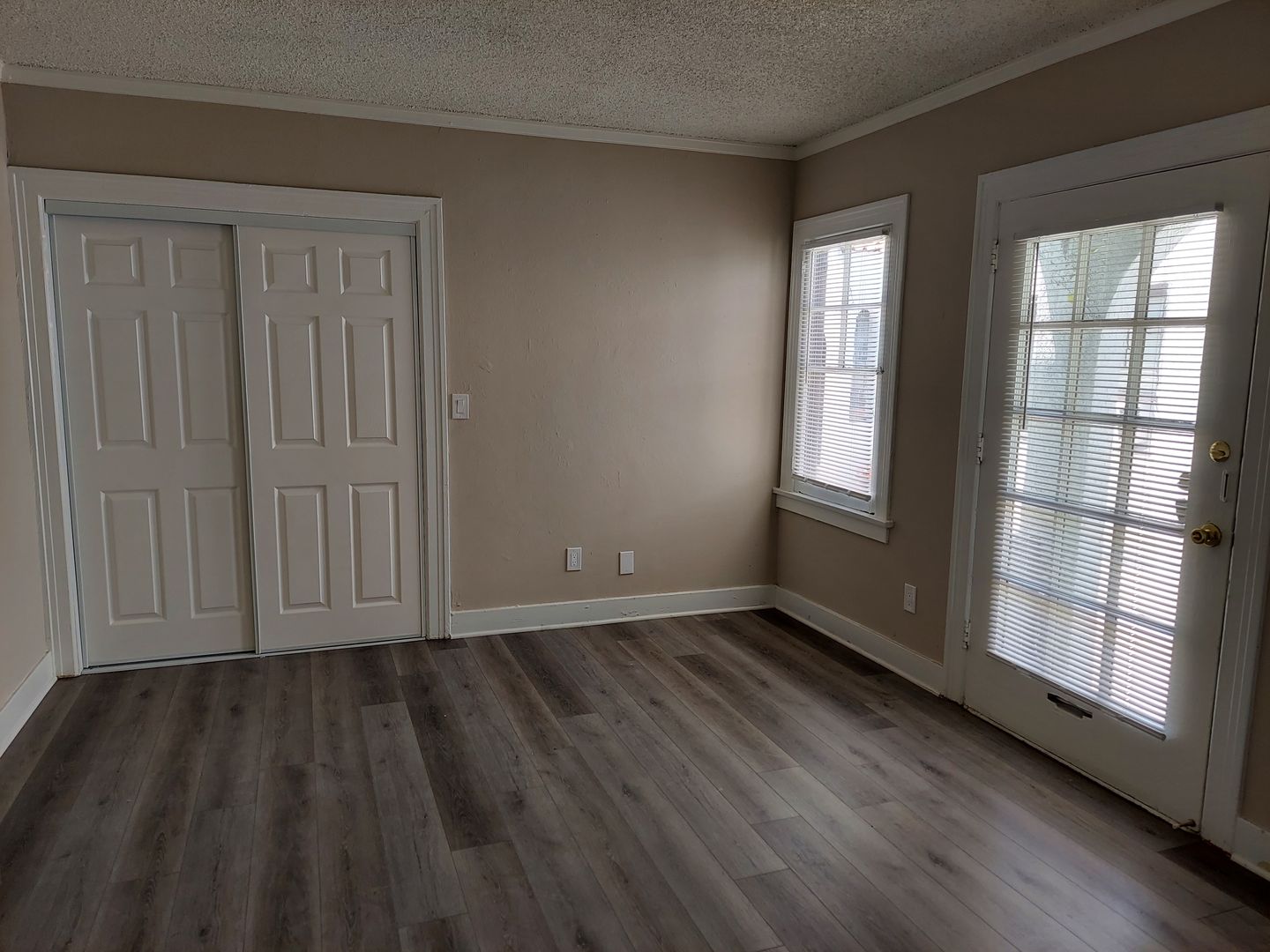 Long Beach Apartment: 230 - 248 Olive Avenue