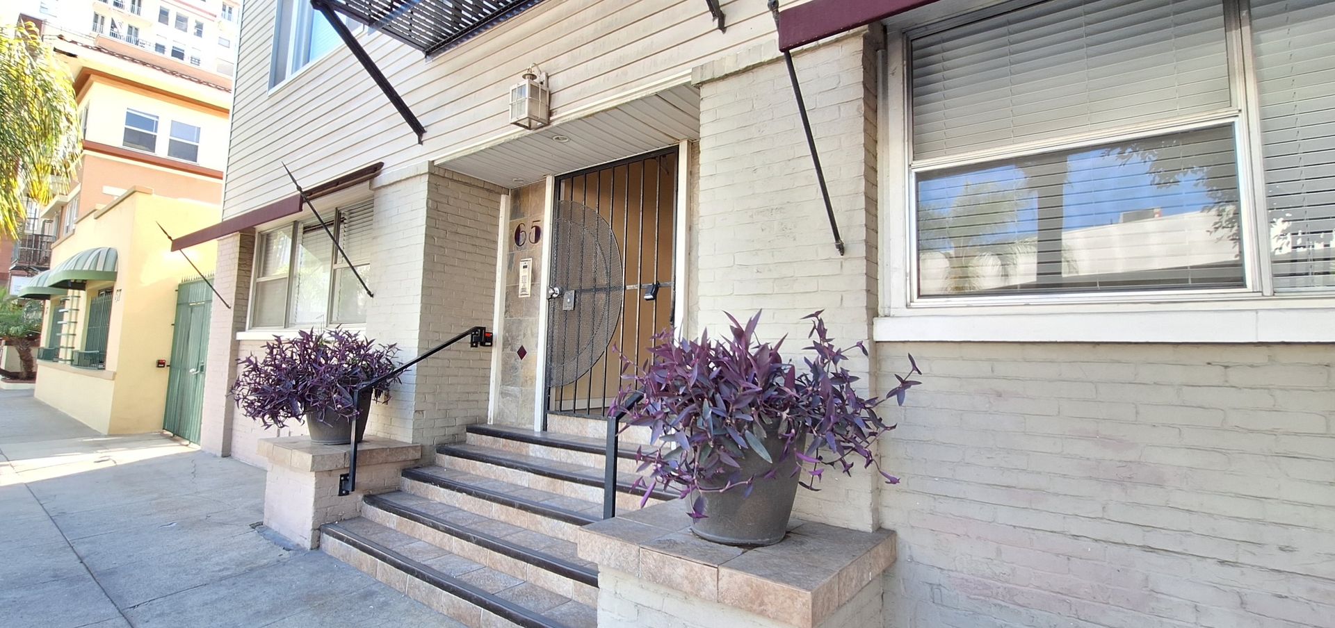 Long Beach Apartment: 65 Linden Ave.
