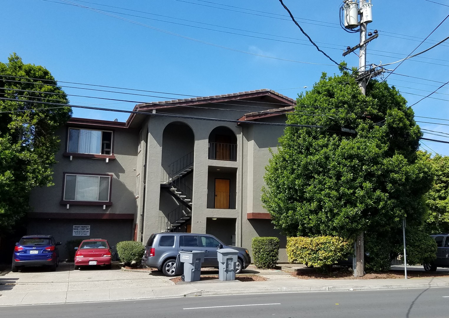 South San Francisco Apartment: 1111 Mission Rd