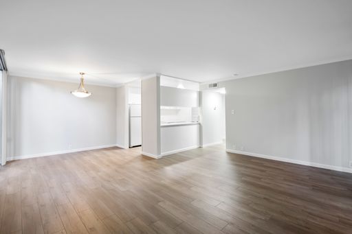 San Mateo 2 Bedroom - 2nd Floor – photo 1