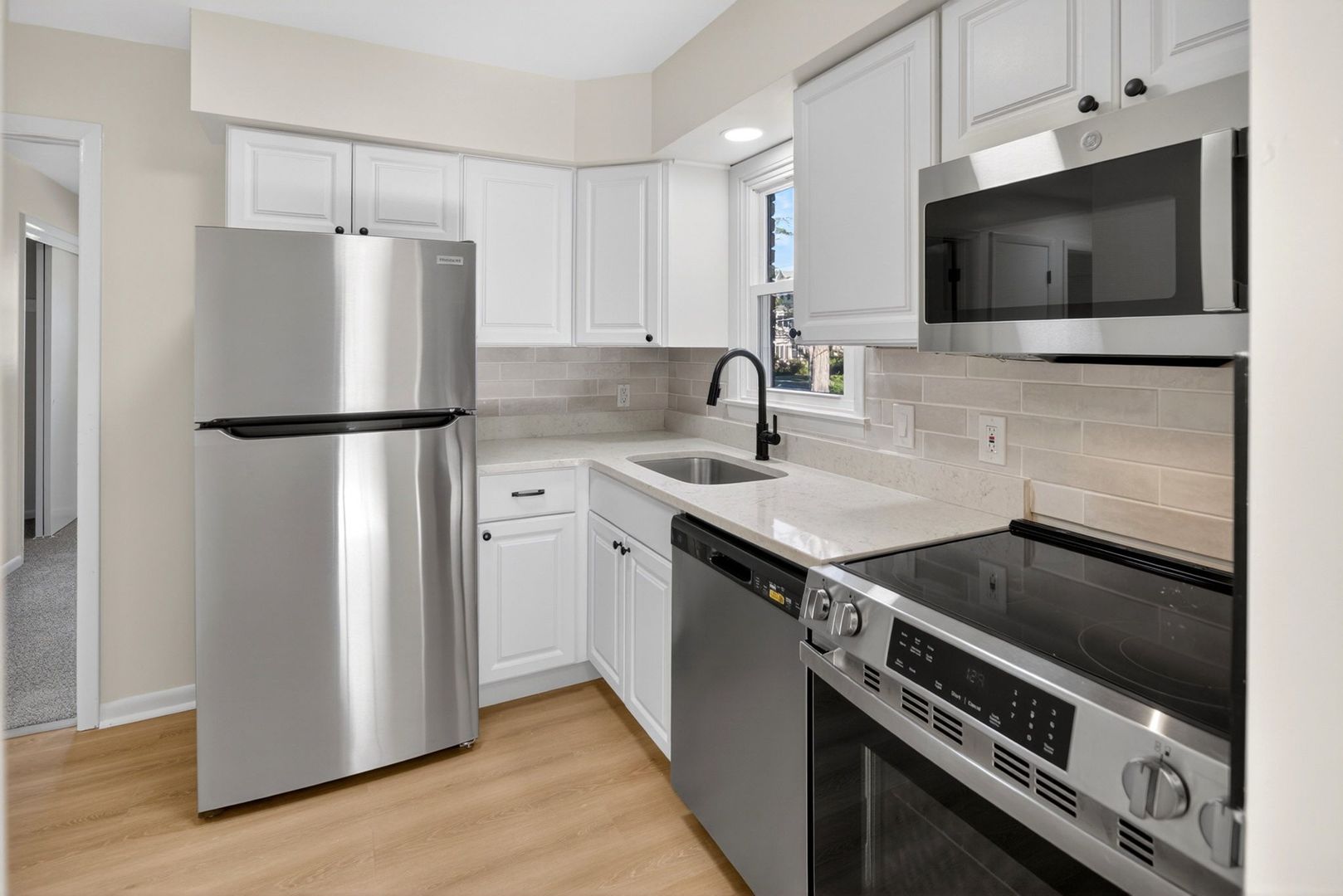 Ballston Spa Apartment: 9 Beach Street