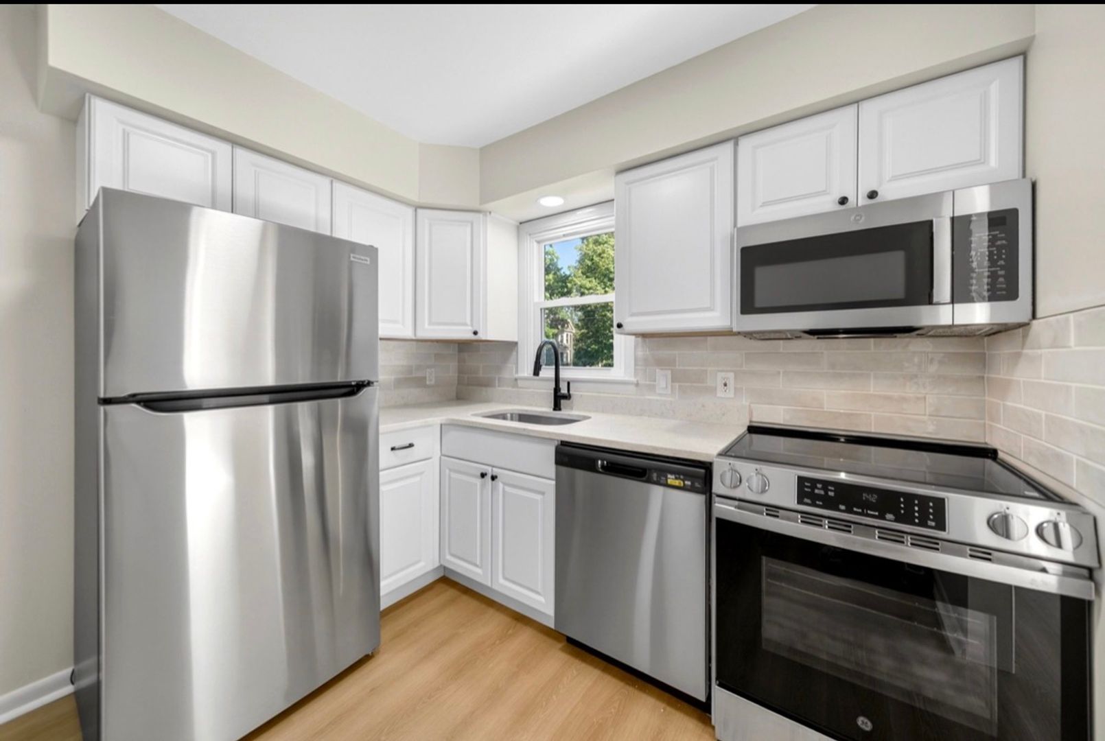 Ballston Spa Apartment: 9 Beach Street