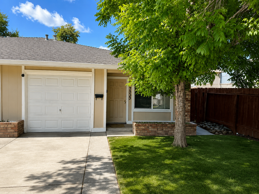Duplex for Rent in Fair Oaks, CA – photo 1