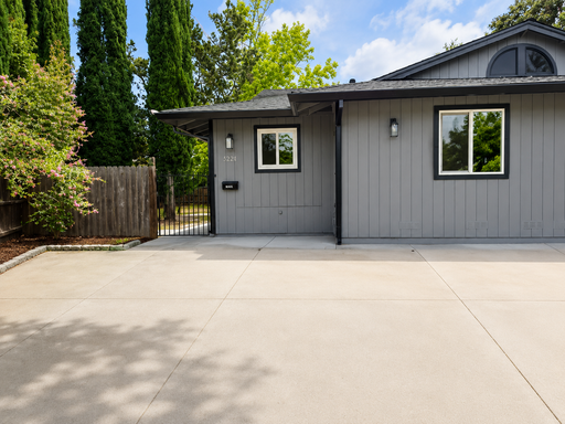 For Rent: Beautiful completely remodeled 3-bedroom, 2-bathroom duplex located on a quiet court in Citrus Height, CA – photo 1