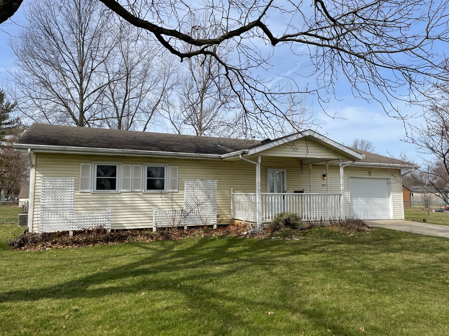 Fort Wayne House: 6217 Aragon Dr.