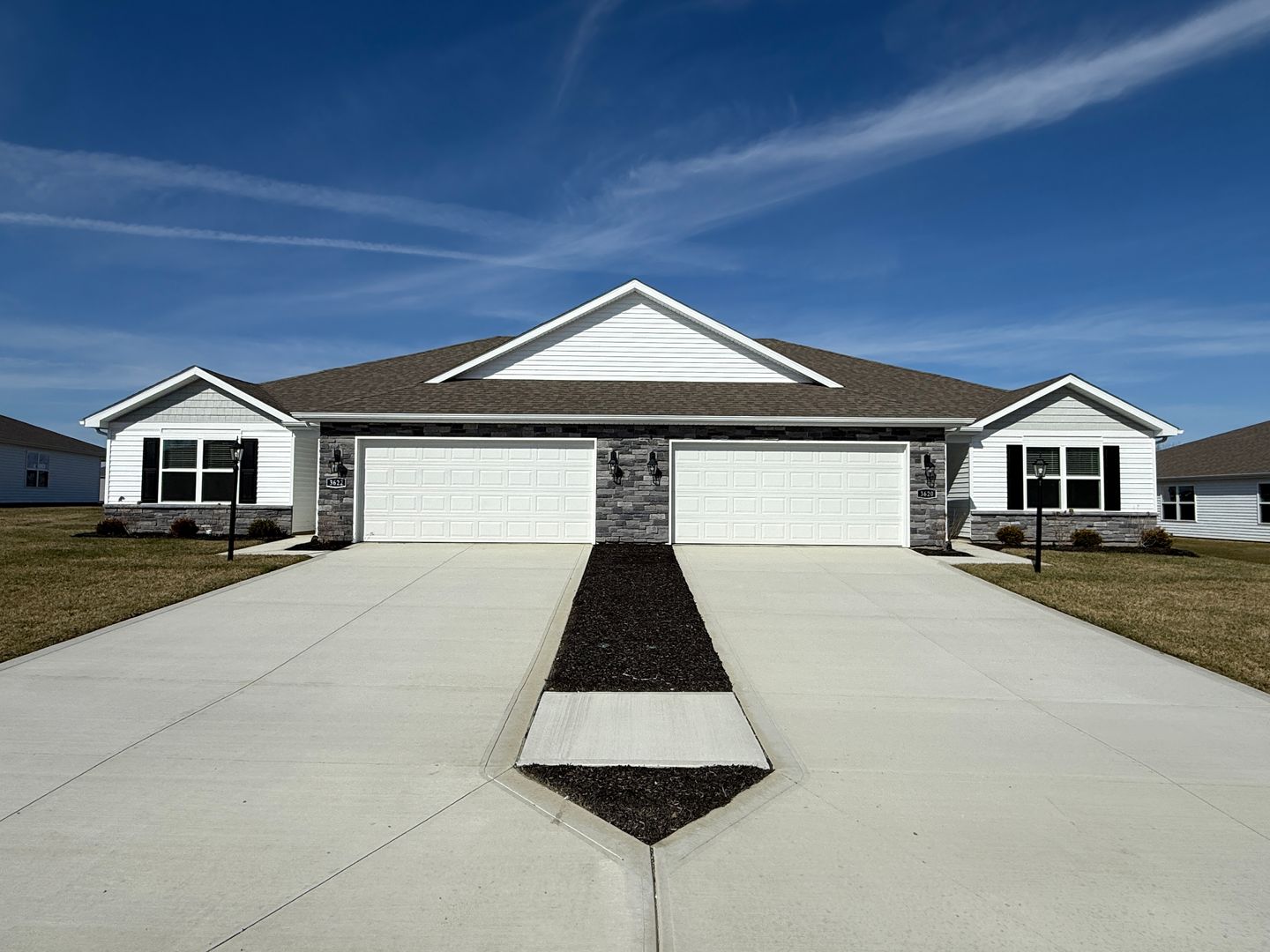 Fort Wayne Apartment: 3782 Thunderhawk Pass