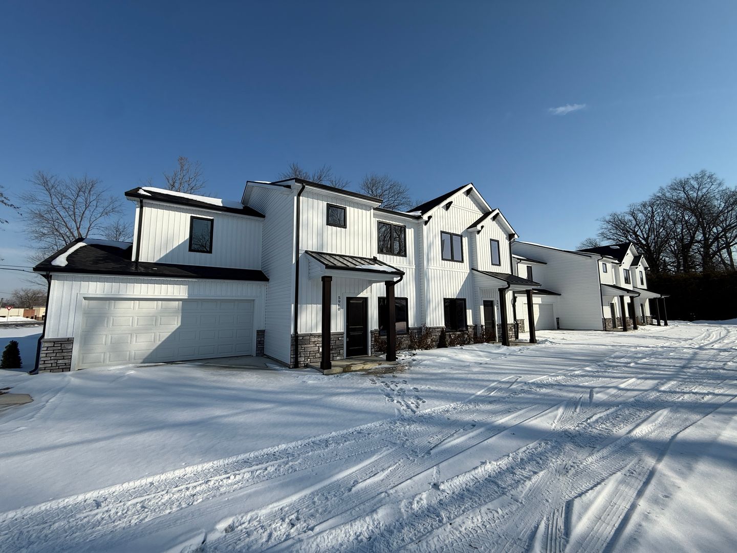 Fort Wayne Apartment: N. Clinton