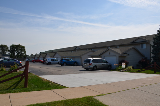 2 Bedroom 1.5 Bath Townhome – photo 1