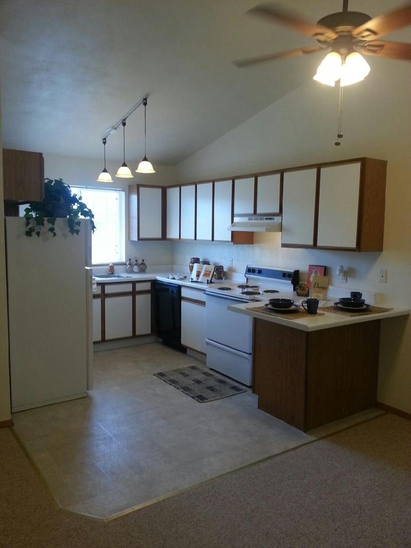Janesville Apartment: 3202-3216 Midvale Drive