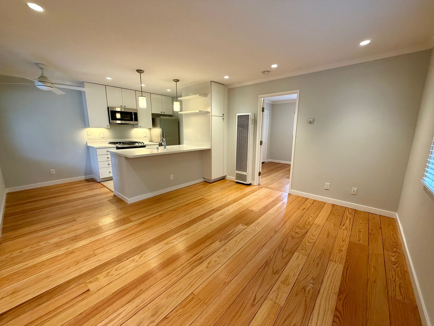 Menlo Park Apartment: 3465 Alameda de las Pulgas