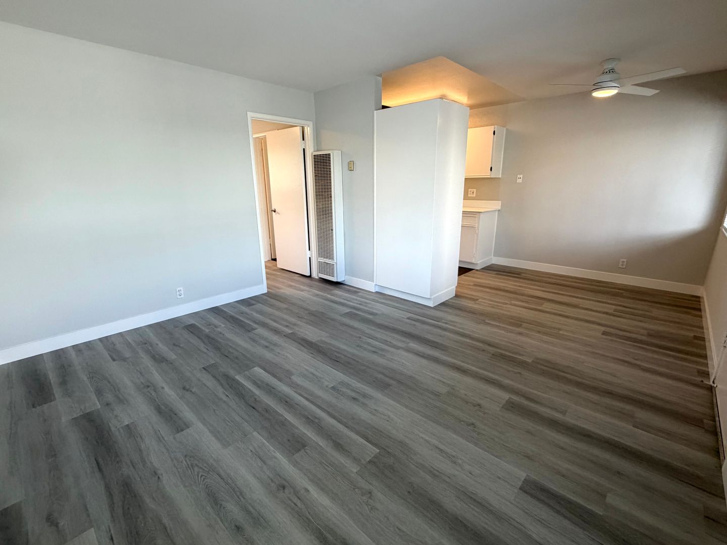 Menlo Park Apartment: 3455-85 Alameda de las Pulgas