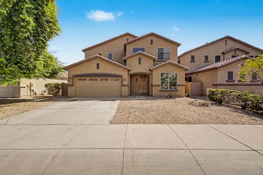 Your Arizona Oasis Awaits: 4-Bedroom, 2.5-Bathroom Home in a Prime Community – photo 1