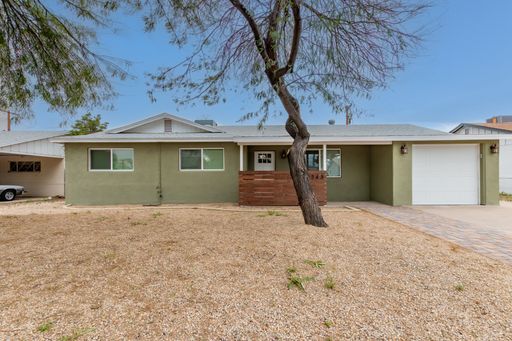 Charming 4 Bed, 2 Bath Cottage-Style Home in the Heart of Scottsdale – photo 1