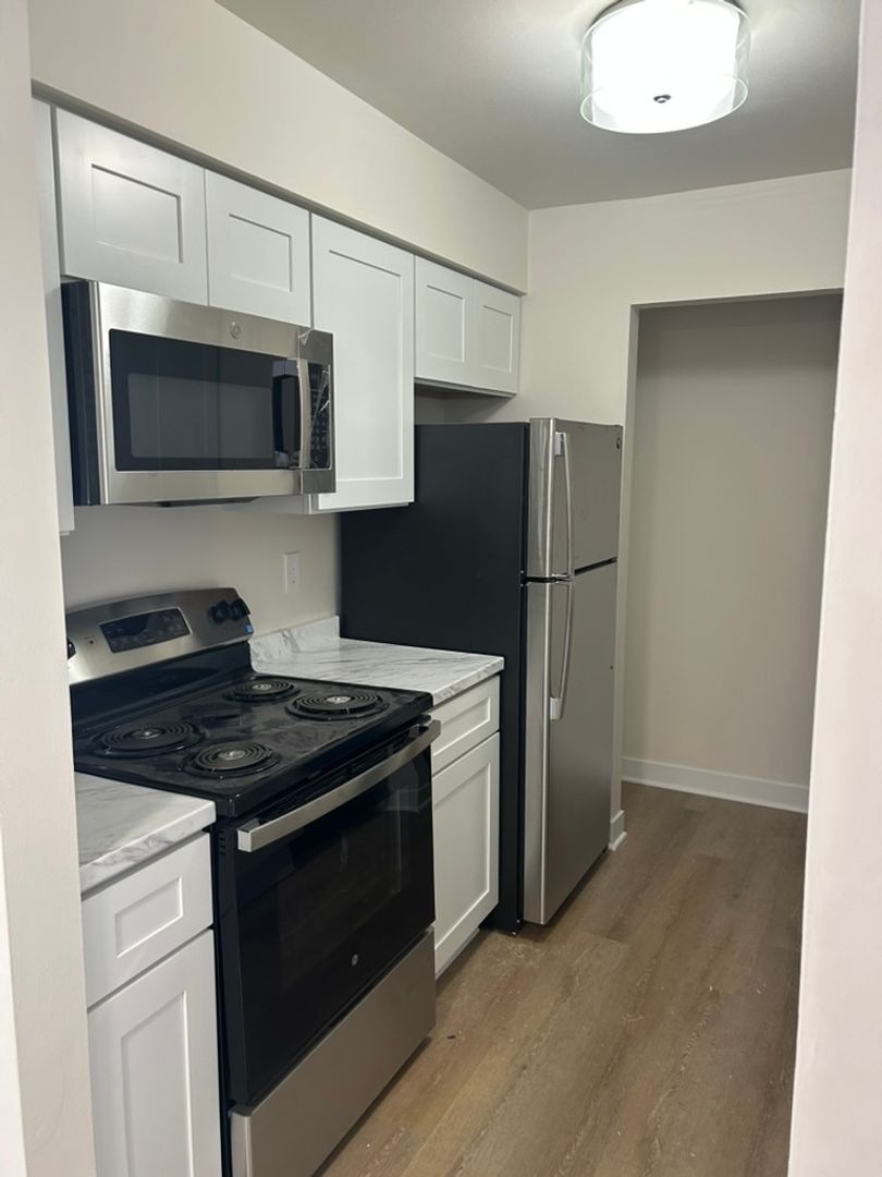 Middleton Apartment: 2928 Patty Lane