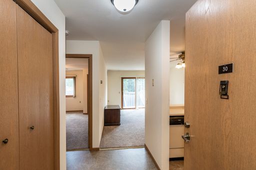 Senior Living Community 1bd/1br in the heart of Waunakee!