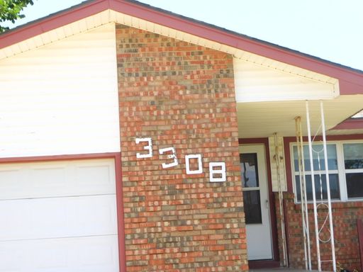 3308 SW Salinas – photo 1