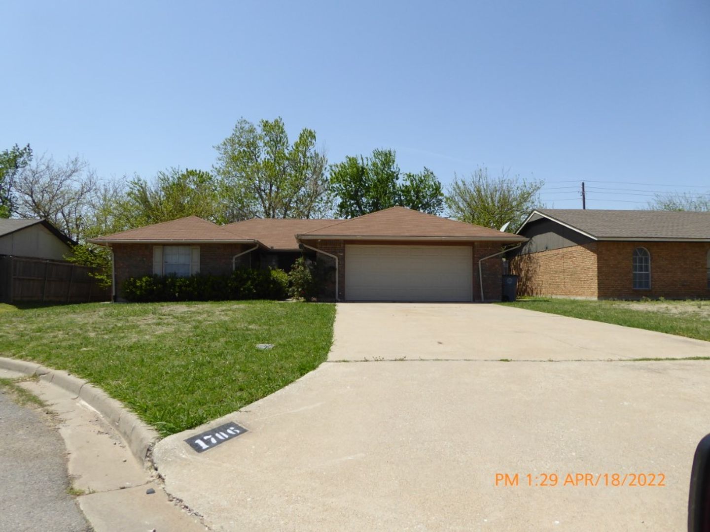 Lawton House: 1706 NW Gray Warr Pl