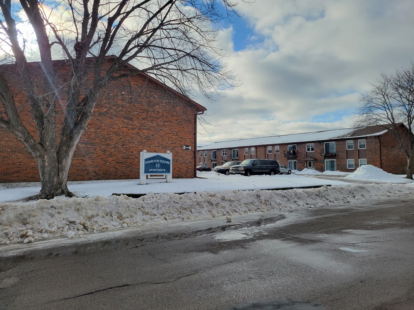 Eau Claire Apartment: 3008 Eldorado Blvd