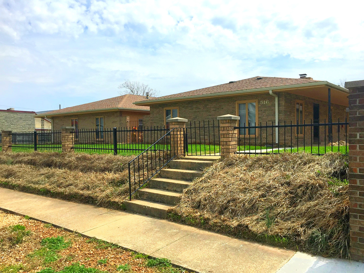 Springfield Apartment: 516-520 E. Elm Street