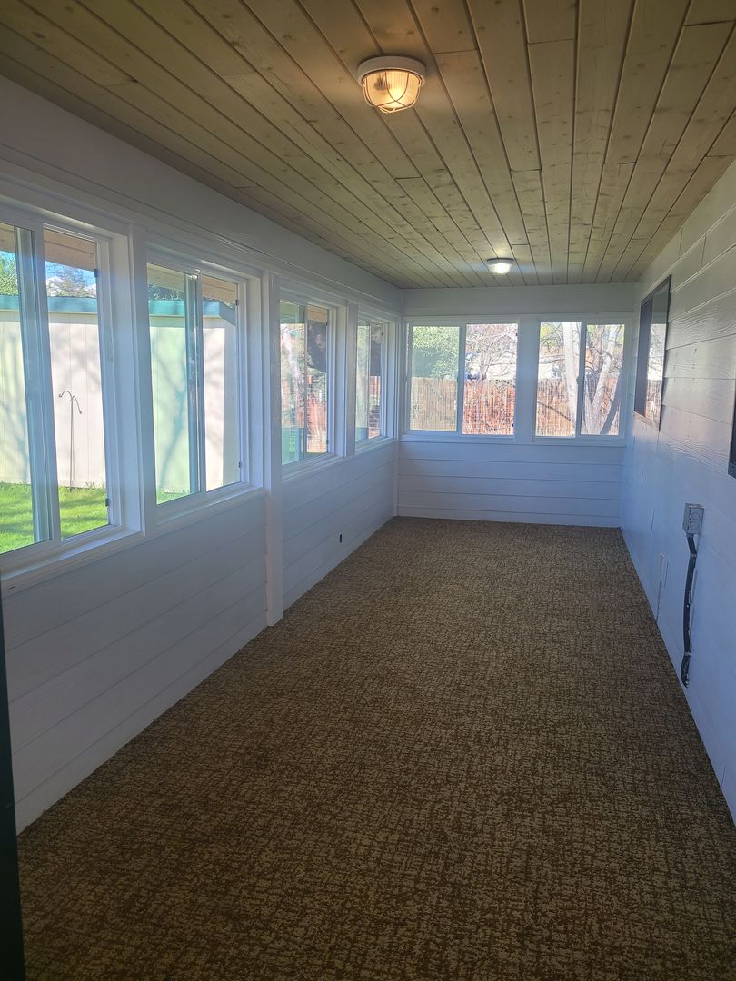 127 Skeels Avenue, Hamilton, MT 59840