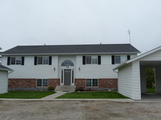 Lower North Unit in 4 Plex