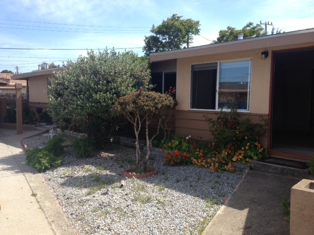 Seaside Apartment: 1136 Carson