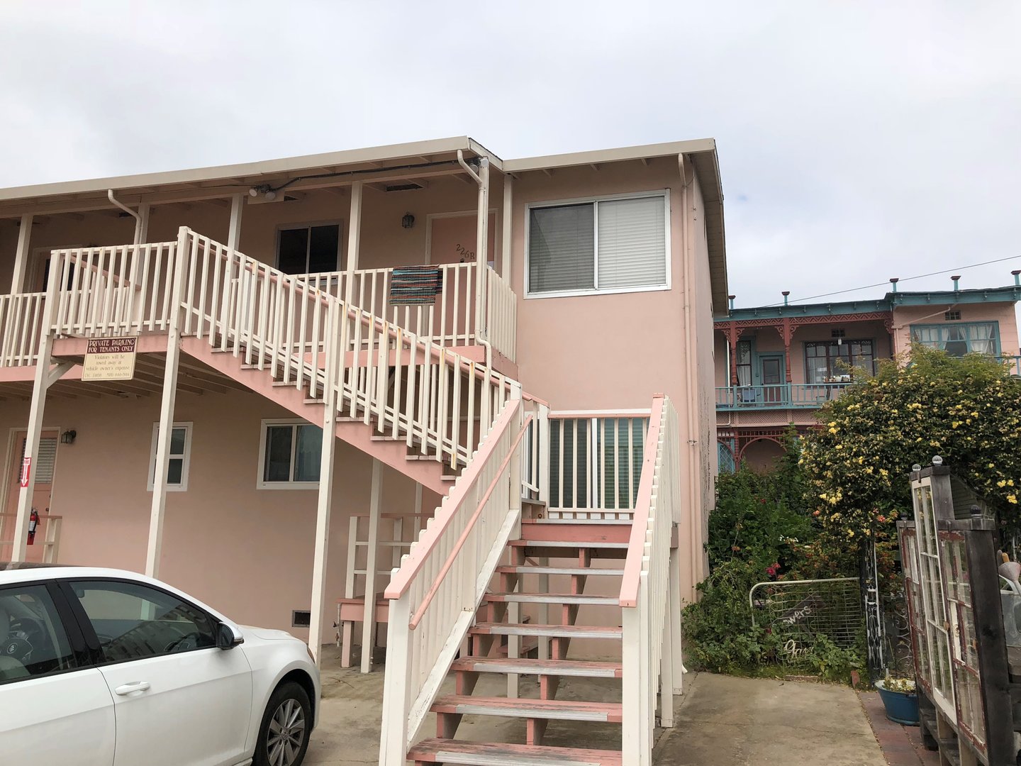 Monterey Apartment: 224-244 Watson Street