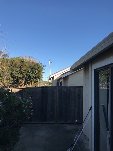 Seaside House: 1085 Highlander Drive