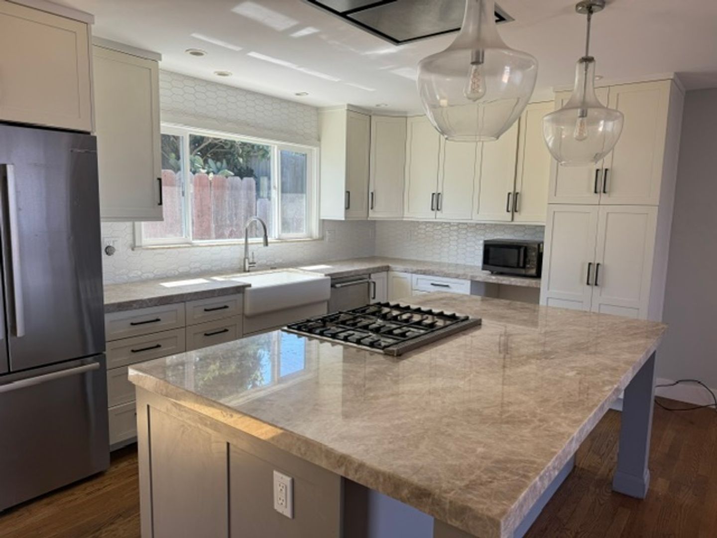 Seaside House: 1726 Hilton Street