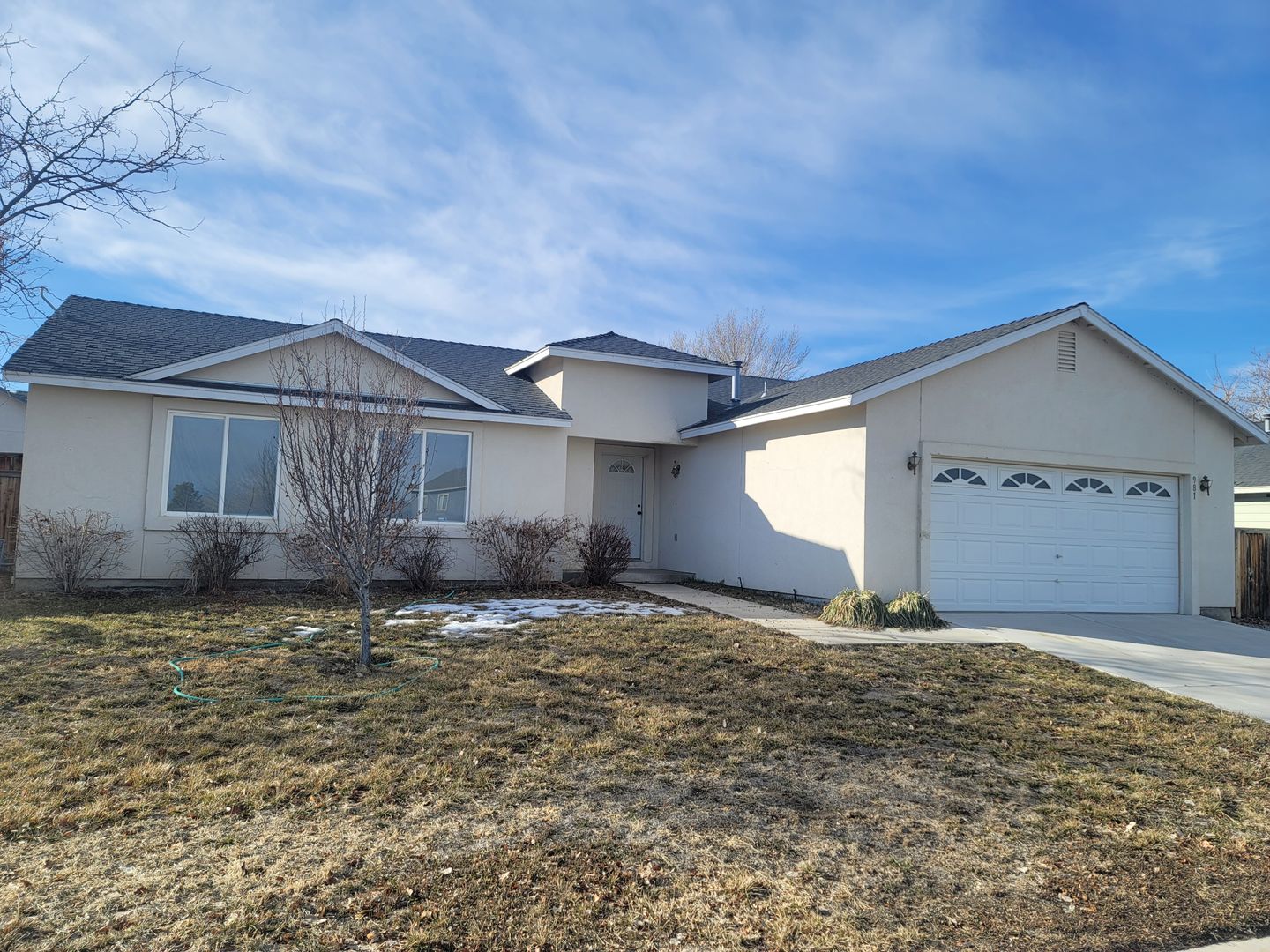 Fernley House: 981 Julia Ln, Fernley, NV  89408