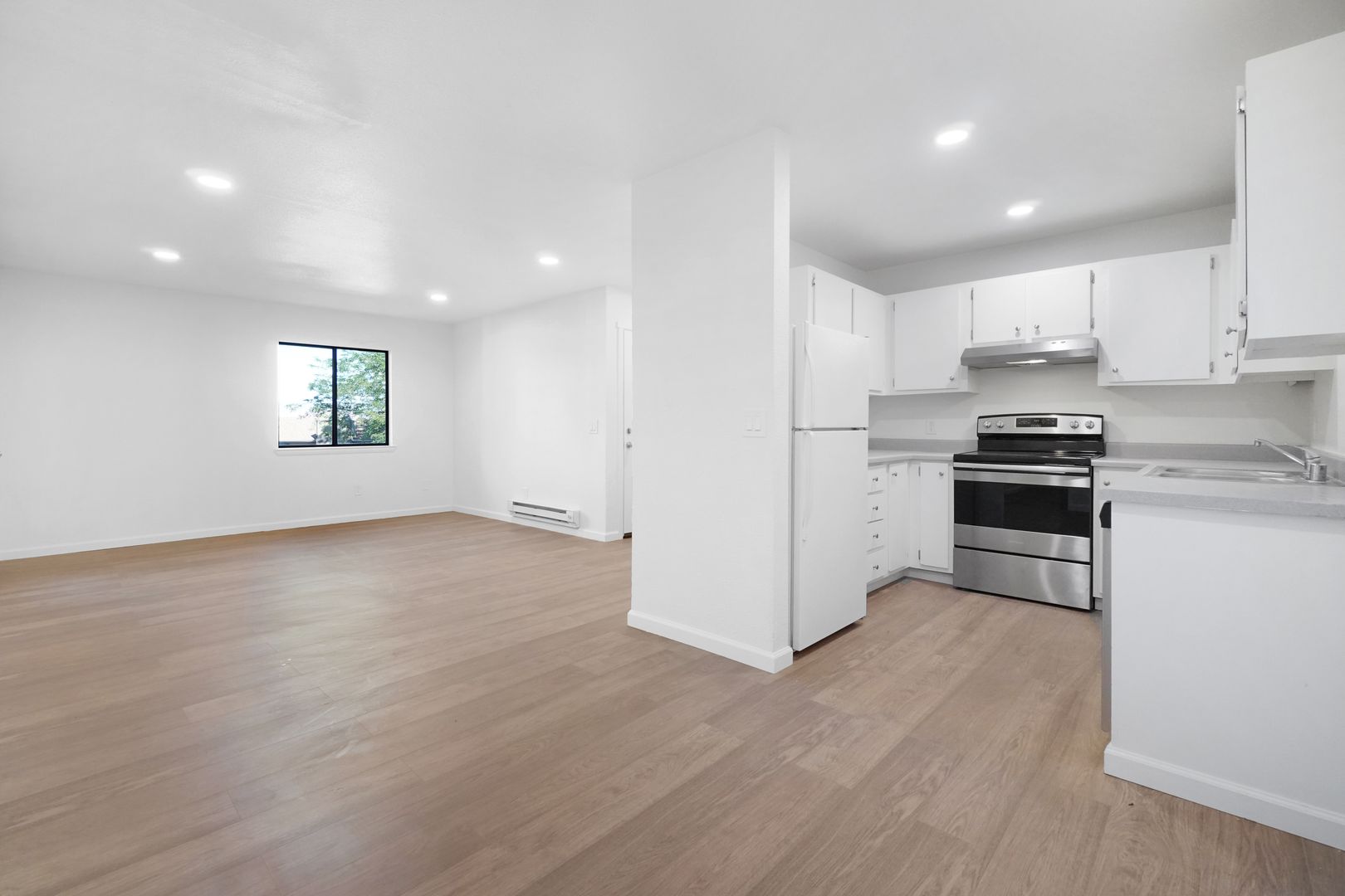 Reno Condo: 2085 Highview Ct