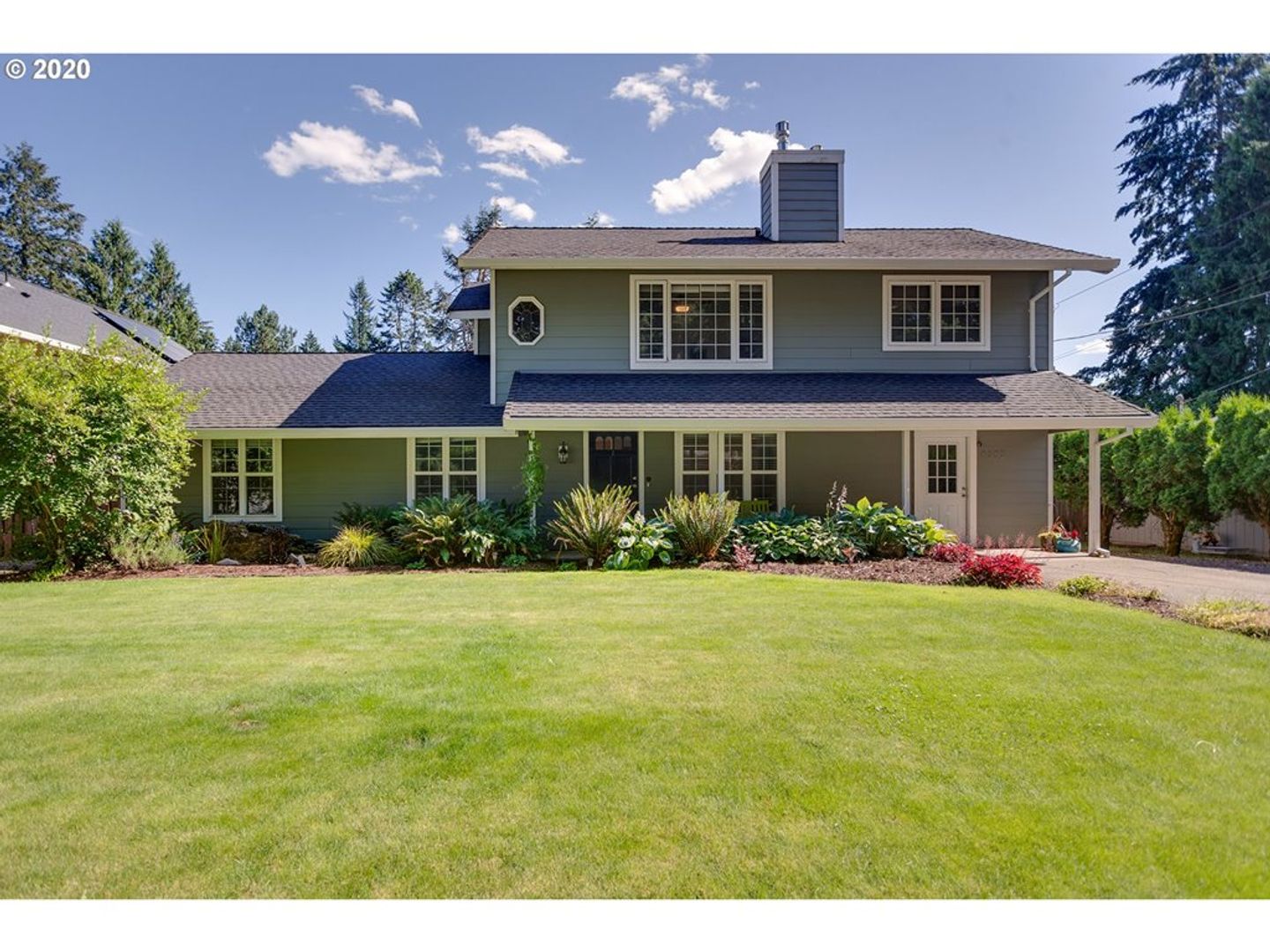 Lake Oswego House: 6352 SW Dawn Street