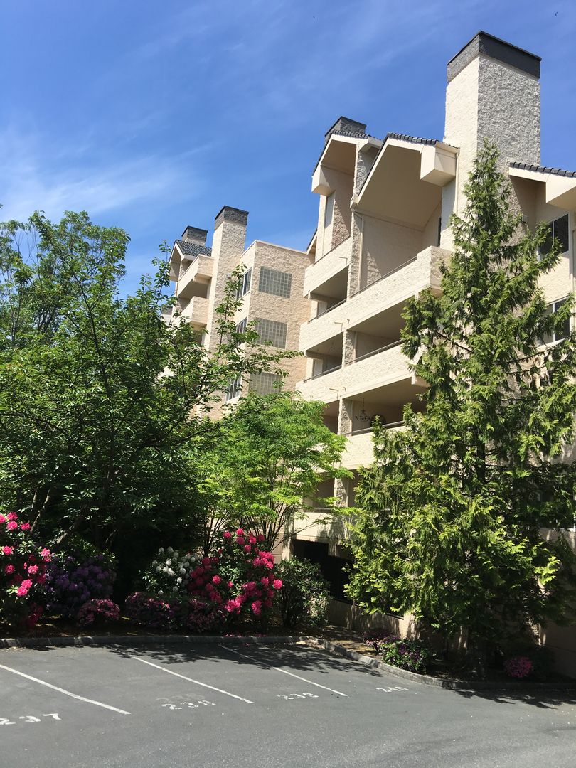 Portland Apartment: 6685 W Burnside Rd-Unit #332