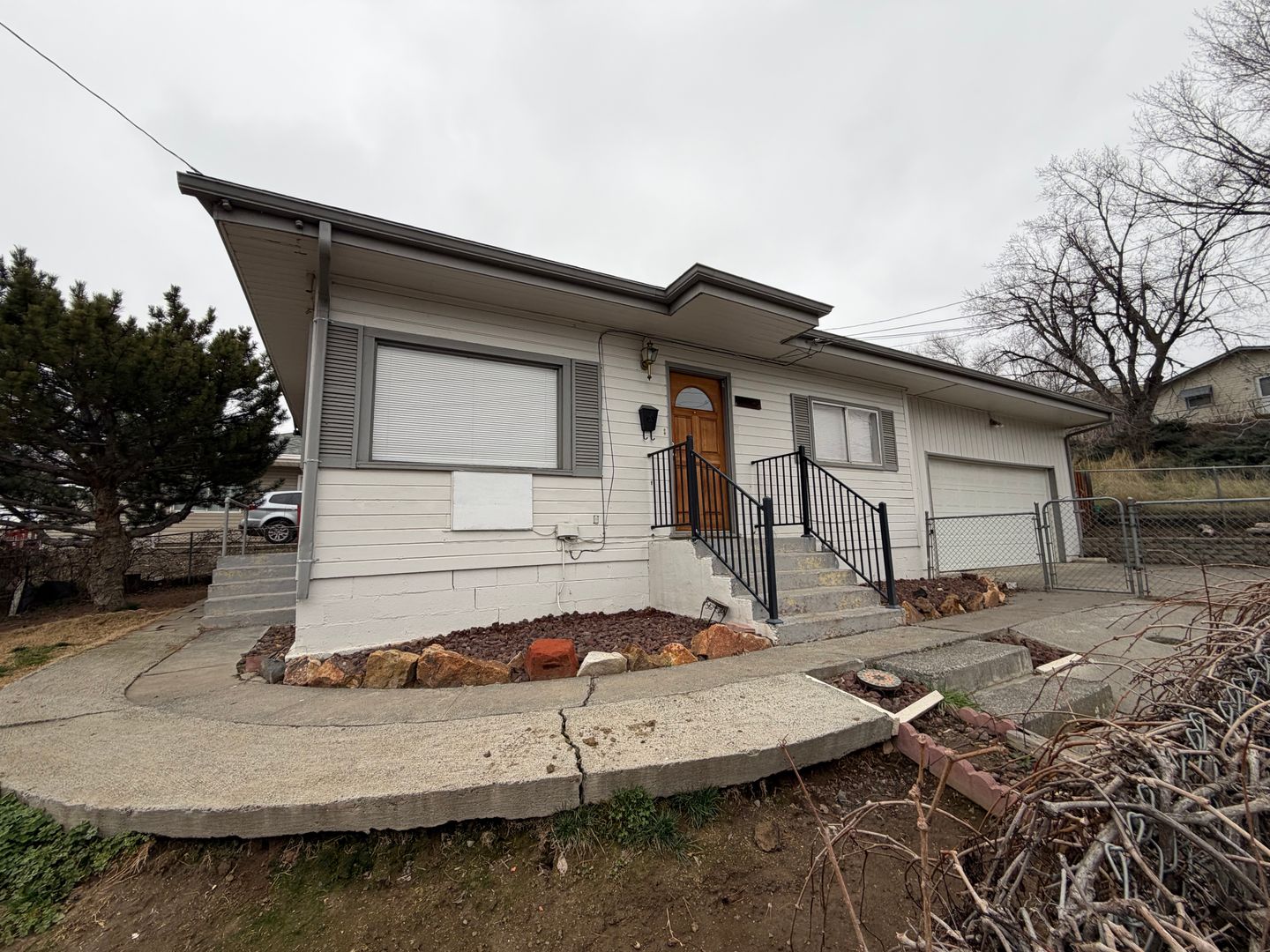 Pendleton House: 2003 SW Isaac Ave