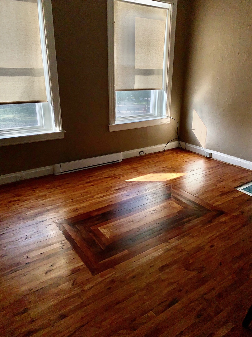 Pittsburgh House: 4907 Friendship ave