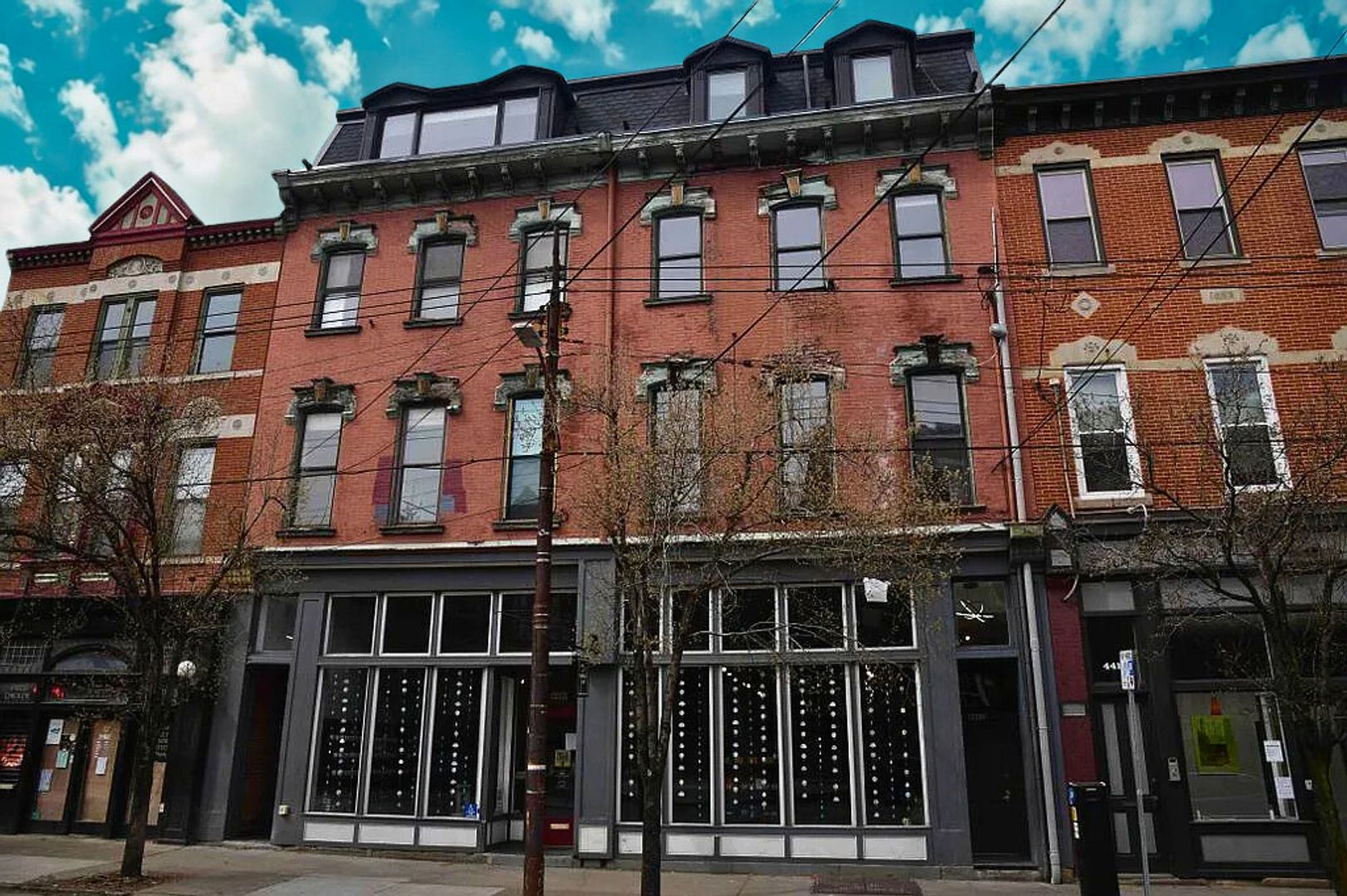 Pittsburgh House: 4411 Butler St