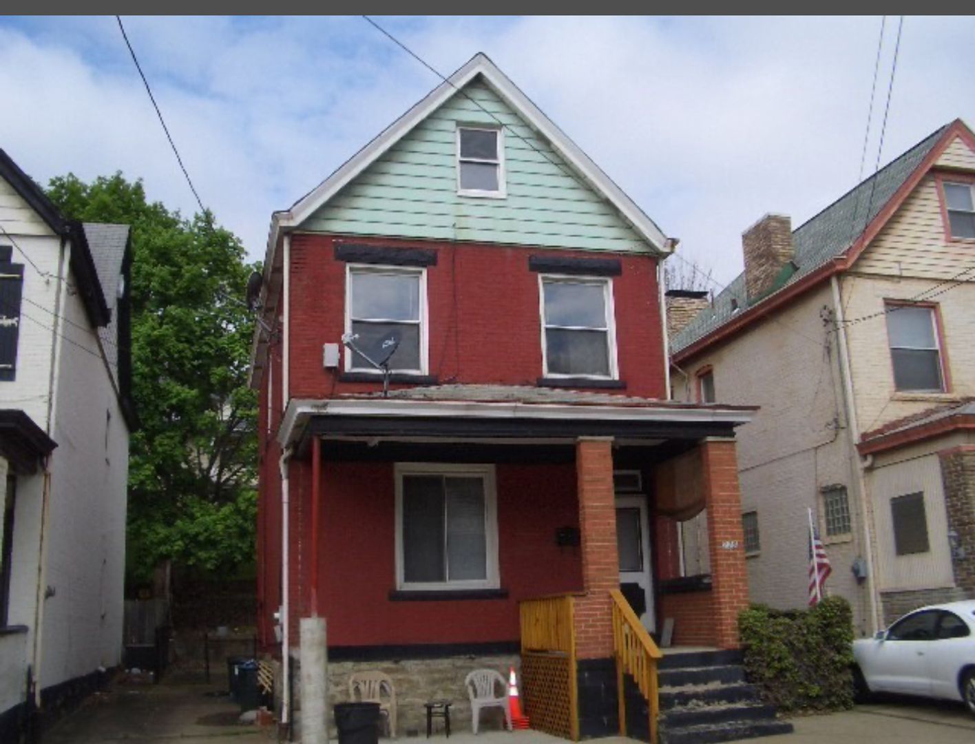 Pittsburgh House: 226 Merrimac