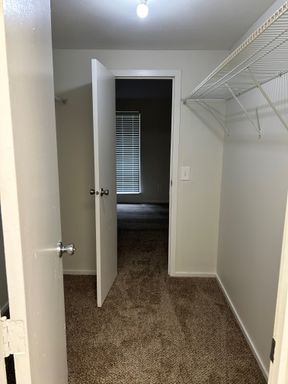 2 Bed 1.5 Bath Rental at 5350 Great Oak Way #5350E, Columbus, OH – photo 1